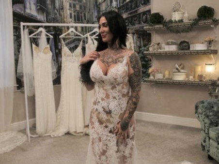 Say Yes To The Dress: Lancashire