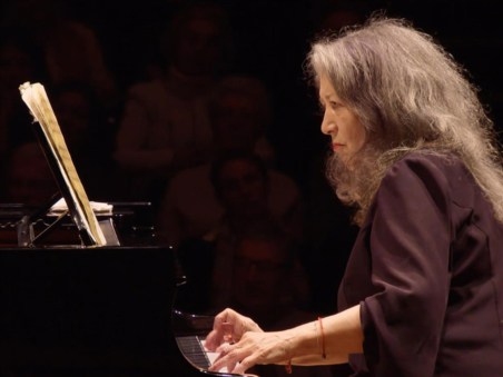 Martha Argerich - Saint-Saëns: The Carnival Of The Animals