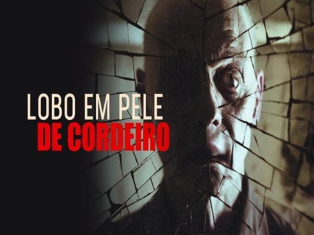 Lobo em Pele de Cordeiro