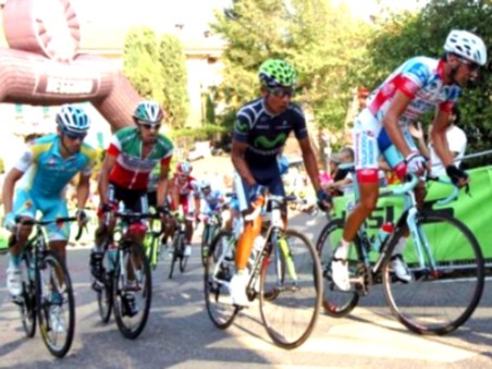 Giro dell'Emilia - Ferrara - Santuário de San Luca, Bolonha (200 km)