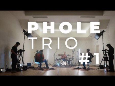 Showcase Phole Trio