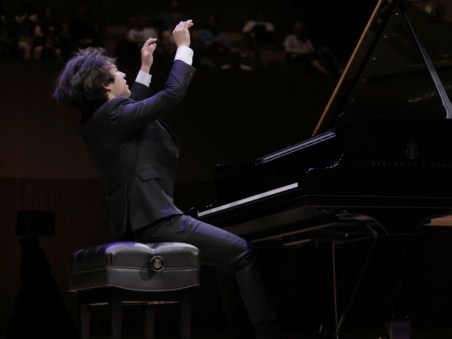Yunchan Lim At The Louis Vuitton Foundation: Dowland, Bach, Beethoven