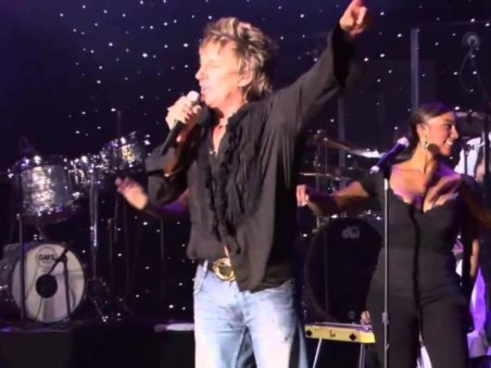 Rod Stewart - Live from Nokia Times Square