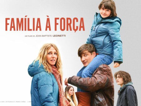 Família à Força