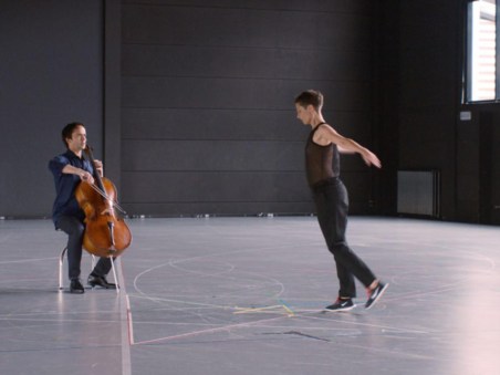 Mitten Wir Im Leben Sind - Anne Teresa De Keersmaeker