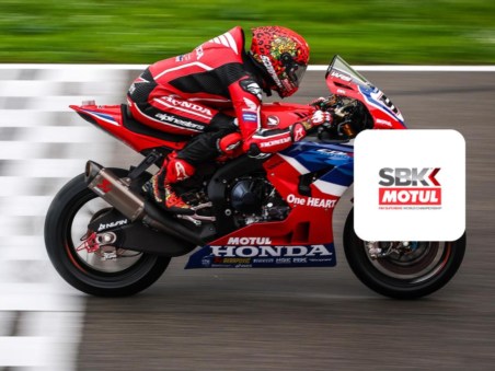FIM Superbikes World Championship - Prosecco Doc Uk Round - Treinos Livres 3